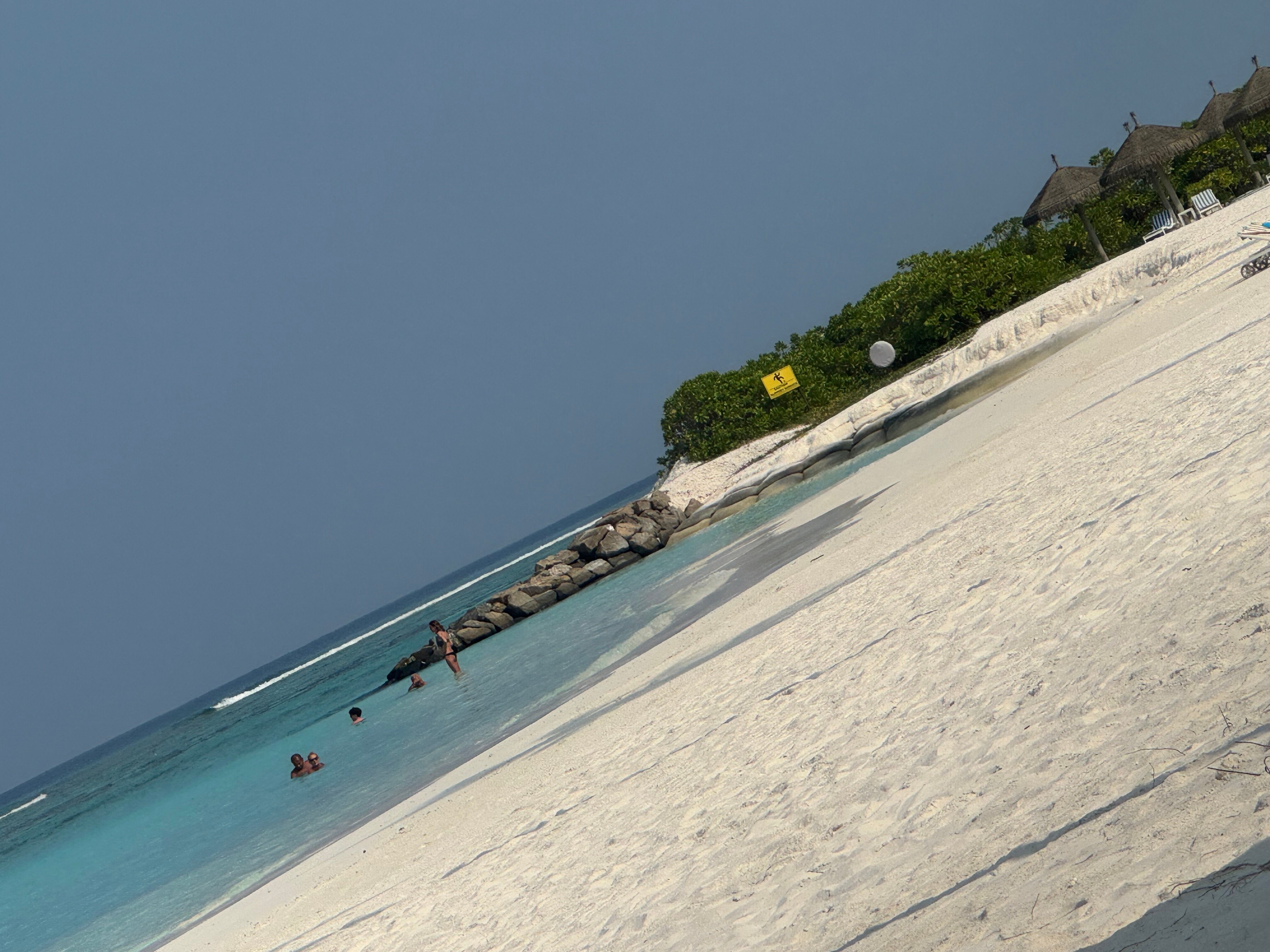 Joy Island Maldives by Cocoon Collection-泳池