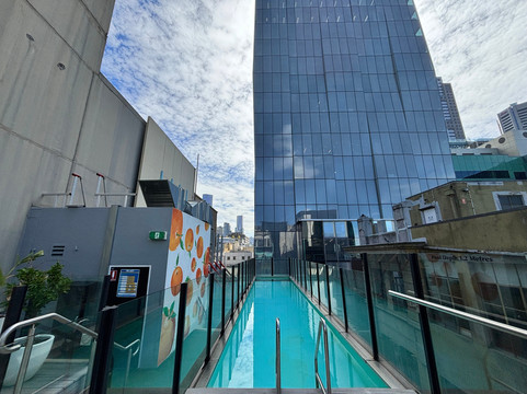 艾德菲酒店主图