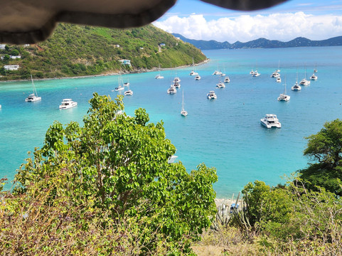 MarineMax Vacations-托土拉必去景点