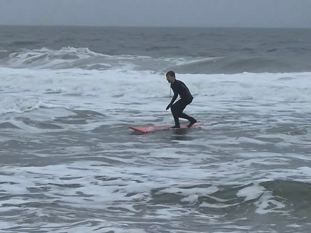 Tony Silvagni Surf School-卡罗来纳比奇必去景点