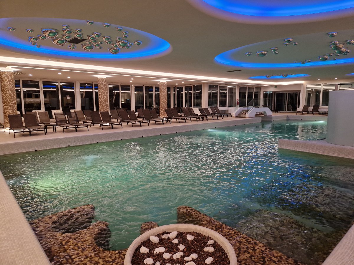 威尼斯温泉酒店-泳池