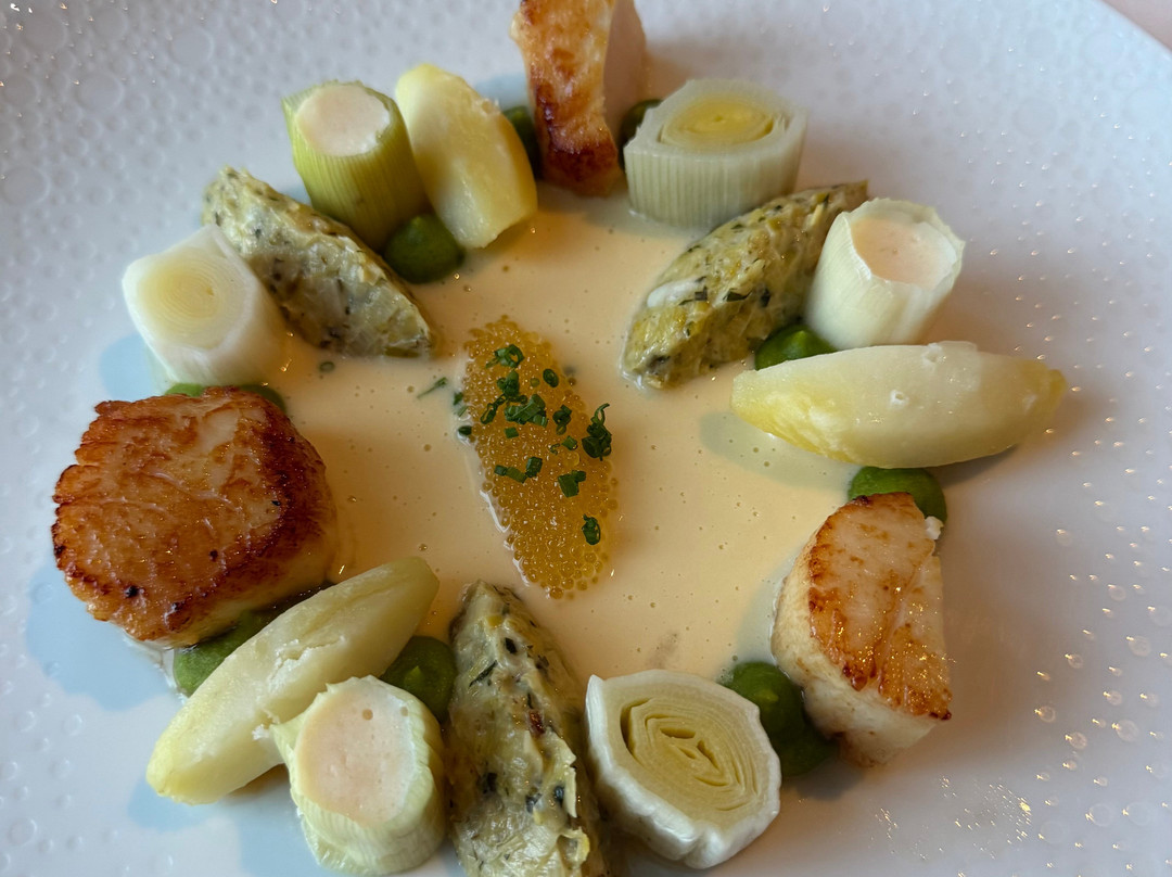 Ayer's Cliff餐馆和美食-Restaurant Le Hatley | Relais & Châteaux