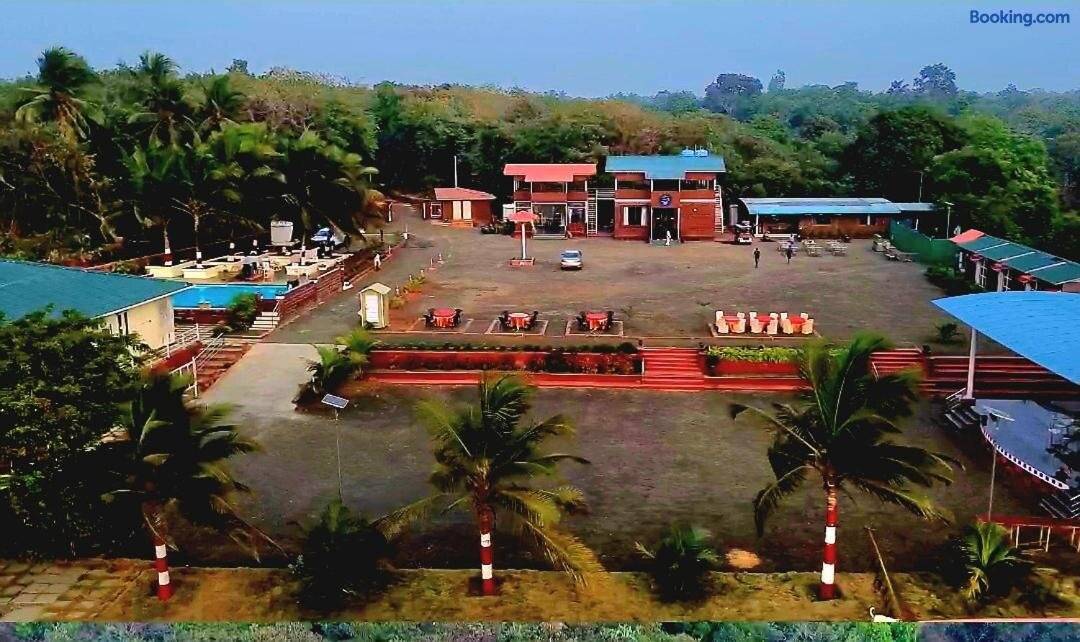 Mai's Beach Resort