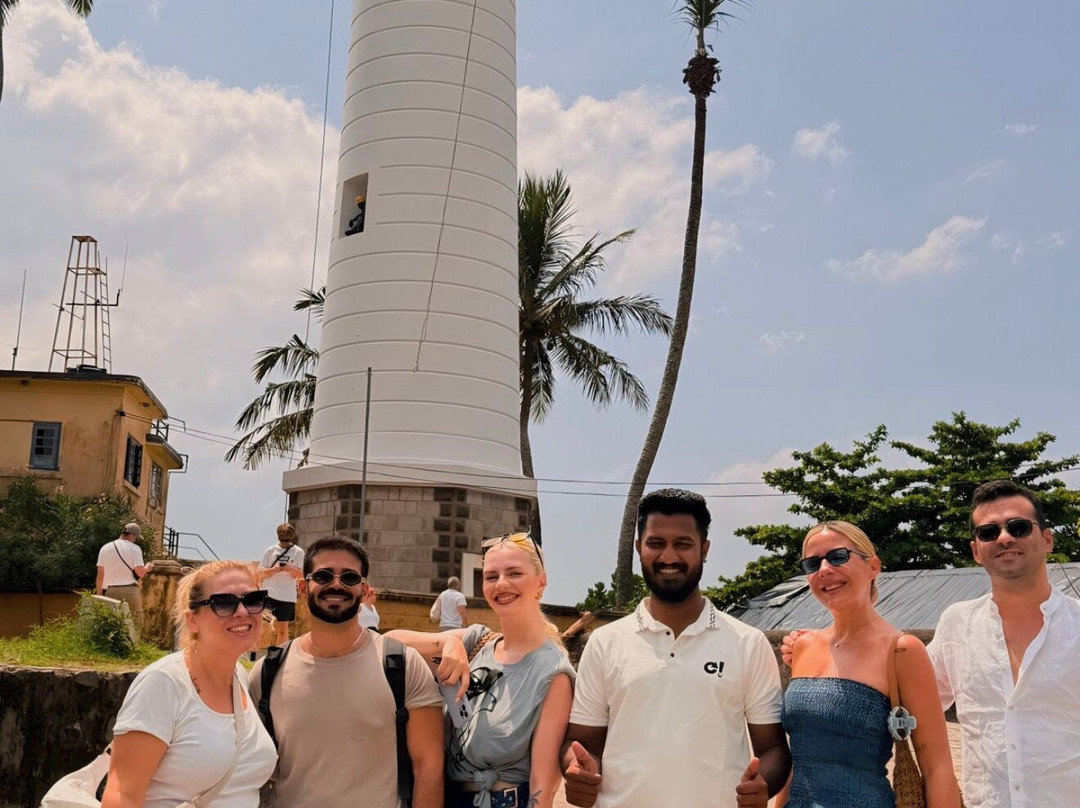 Lanka Tour Driver-Hingurakgoda必去景点