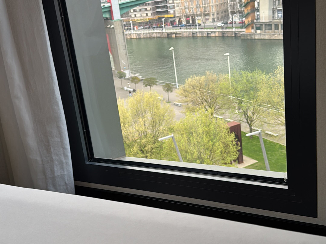 芬奇康苏拉多酒店主图