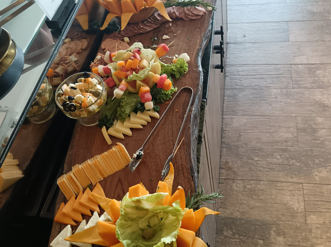 尼莎乔哈尔镇酒店主图