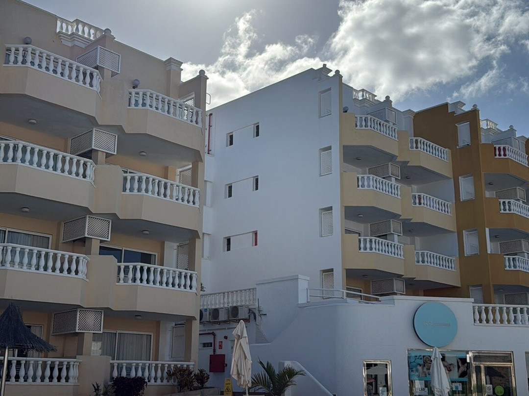 阿列佐索拉酒店主图