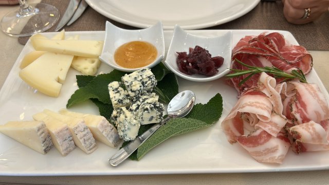 蒙特戈斯托酒店-旅行者