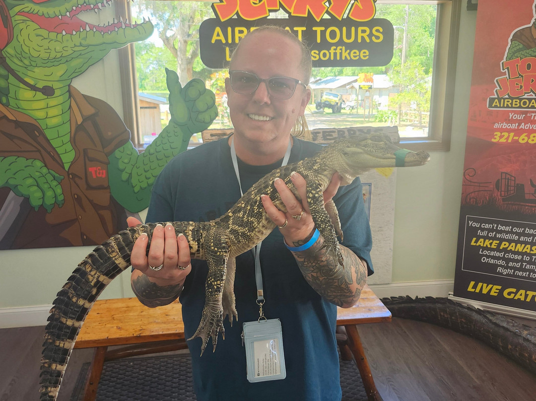 Tom and Jerry's Airboat Tours-Lake Panasoffkee必去景点