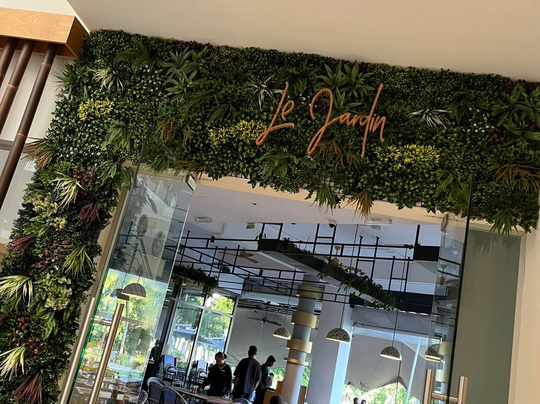海洋溪海滩酒店主图