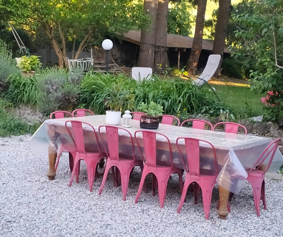 Villa Calicantus-Calmasino必去景点