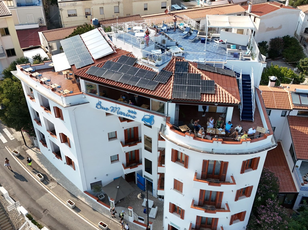BUE Marino Hotel & Rooftop Bar主图