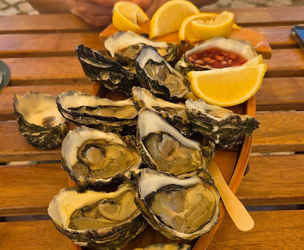 Pearl Food Trailer