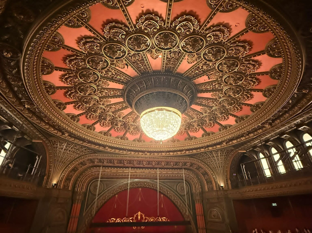 Leeds Grand Theatre-利兹必去景点