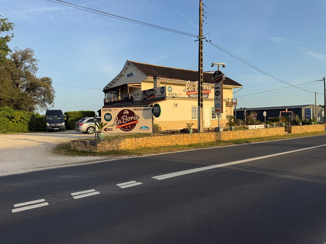 Logis Hôtel La Borie主图