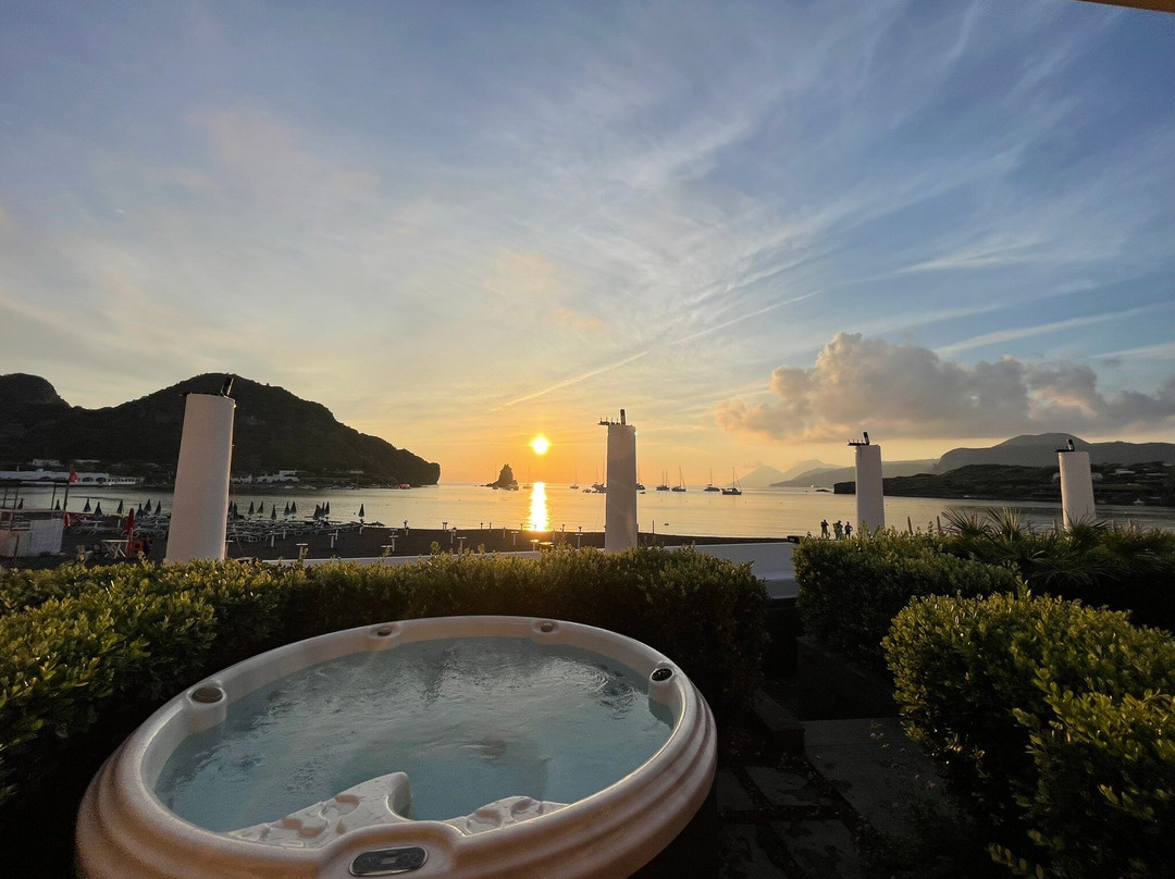 黑沙 Spa 酒店主图