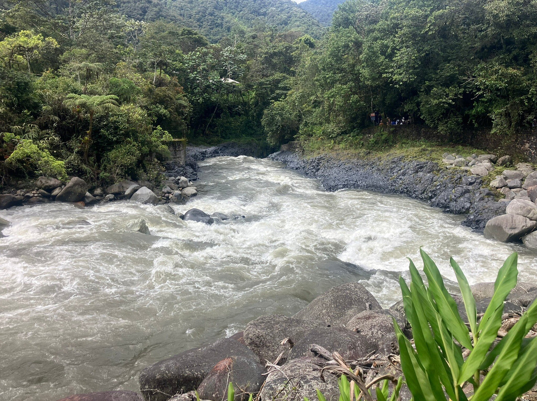 Ruta de las cascadas-巴尼奥斯必去景点