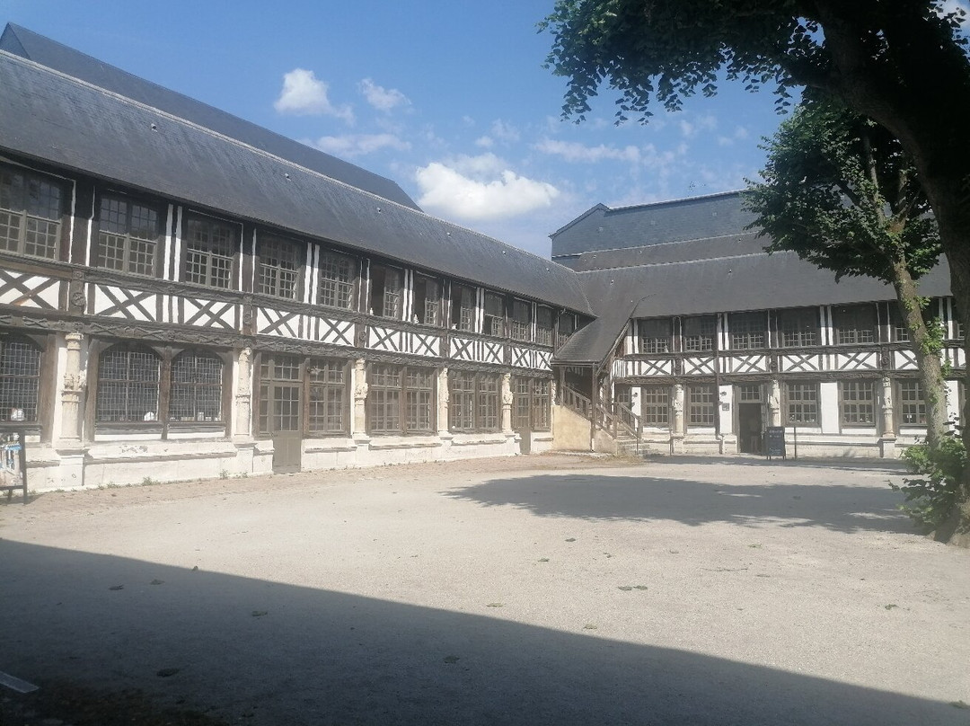 Aître Saint-Maclou-鲁昂必去景点