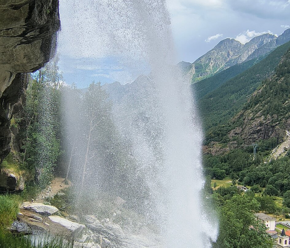 Cascata Di Noasca-Noasca必去景点