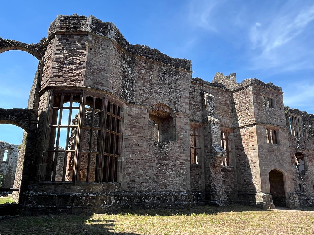Raglan Castle-Raglan必去景点