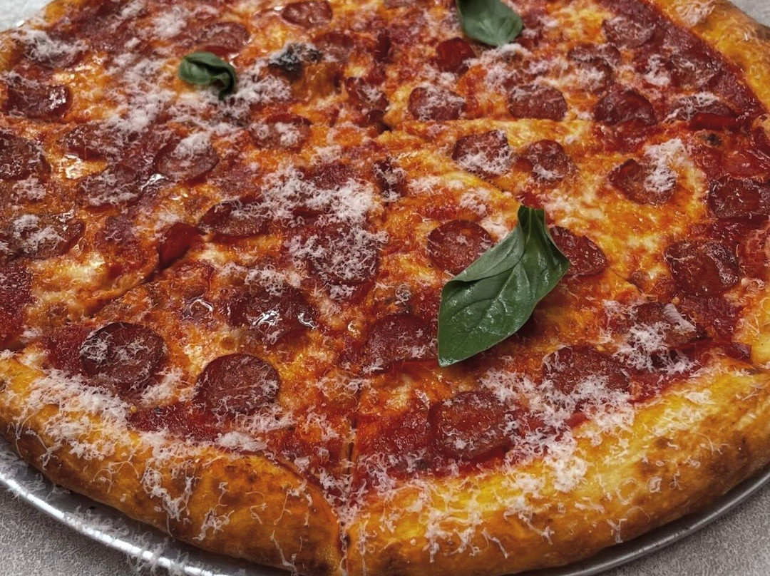 Pommy's pizza