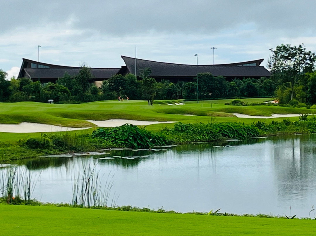 Eschuri Vung Bau Golf-Cua Can必去景点