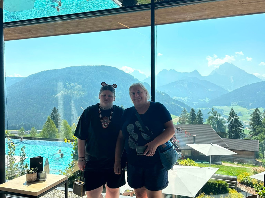 Hotel Alpen Tesitin主图