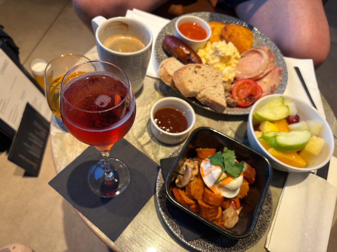 Clubrooms At Heathrow Terminal 3-豪恩斯洛必去景点