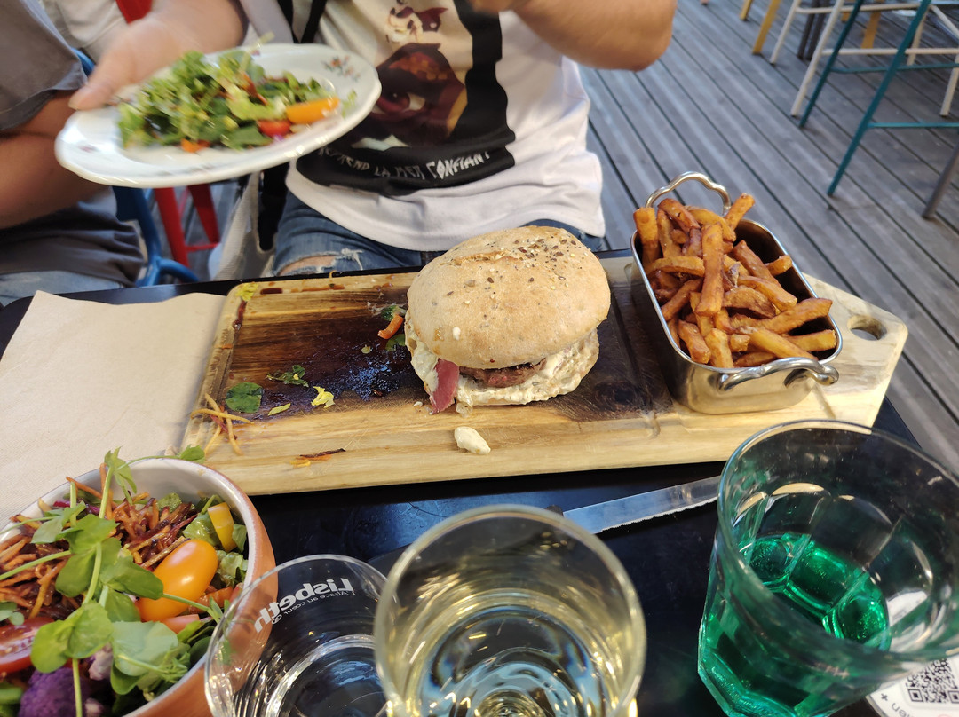 Gourmand' Art  À Table ! Fromagerie Et Restaurant