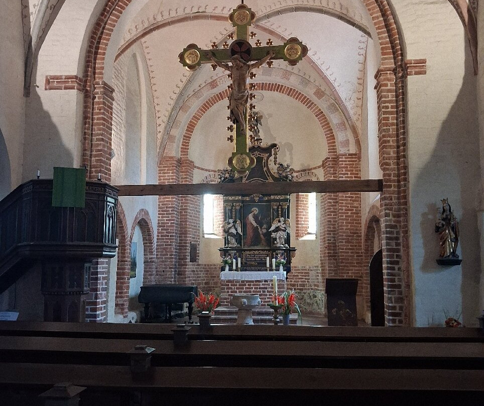 Pfarrkirche-Altenkirchen必去景点