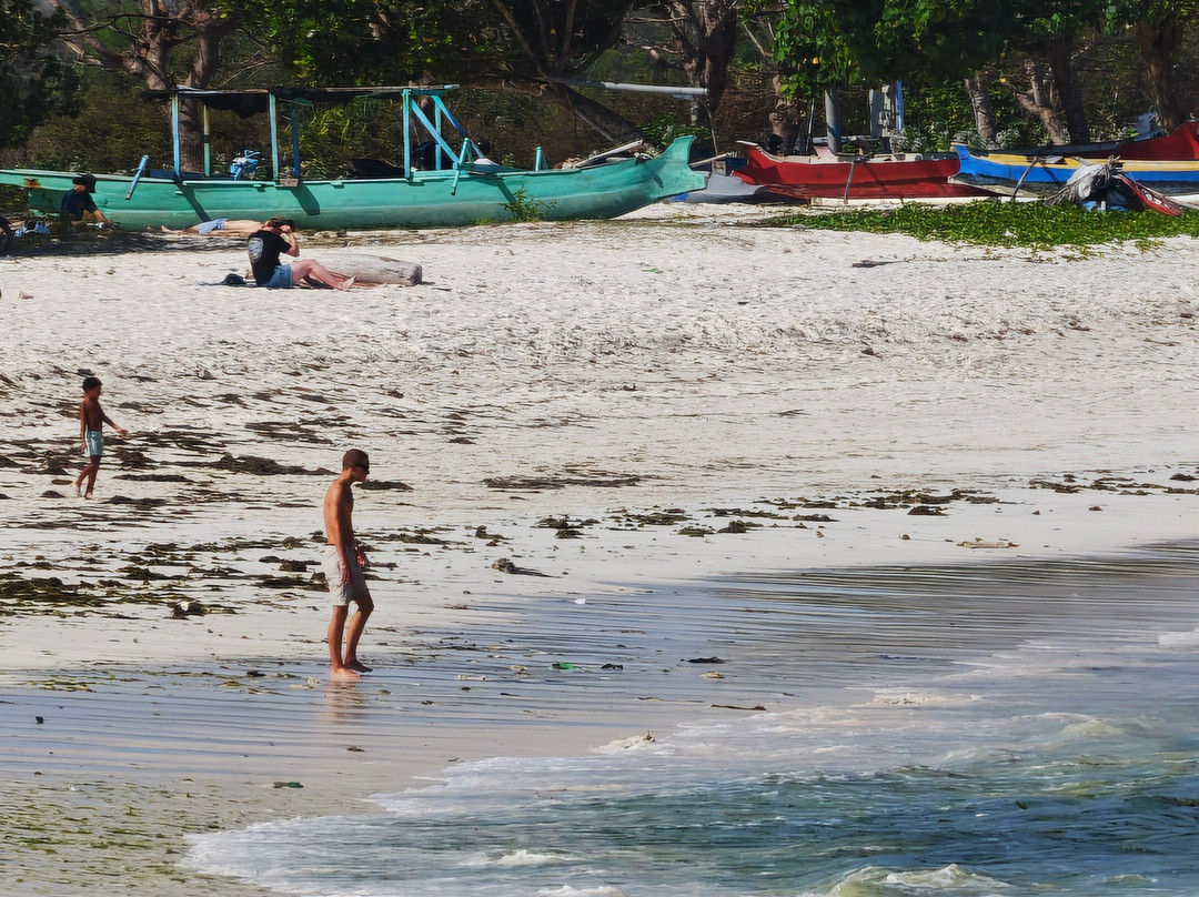 Tanjung Aan Beach-龙目岛必去景点