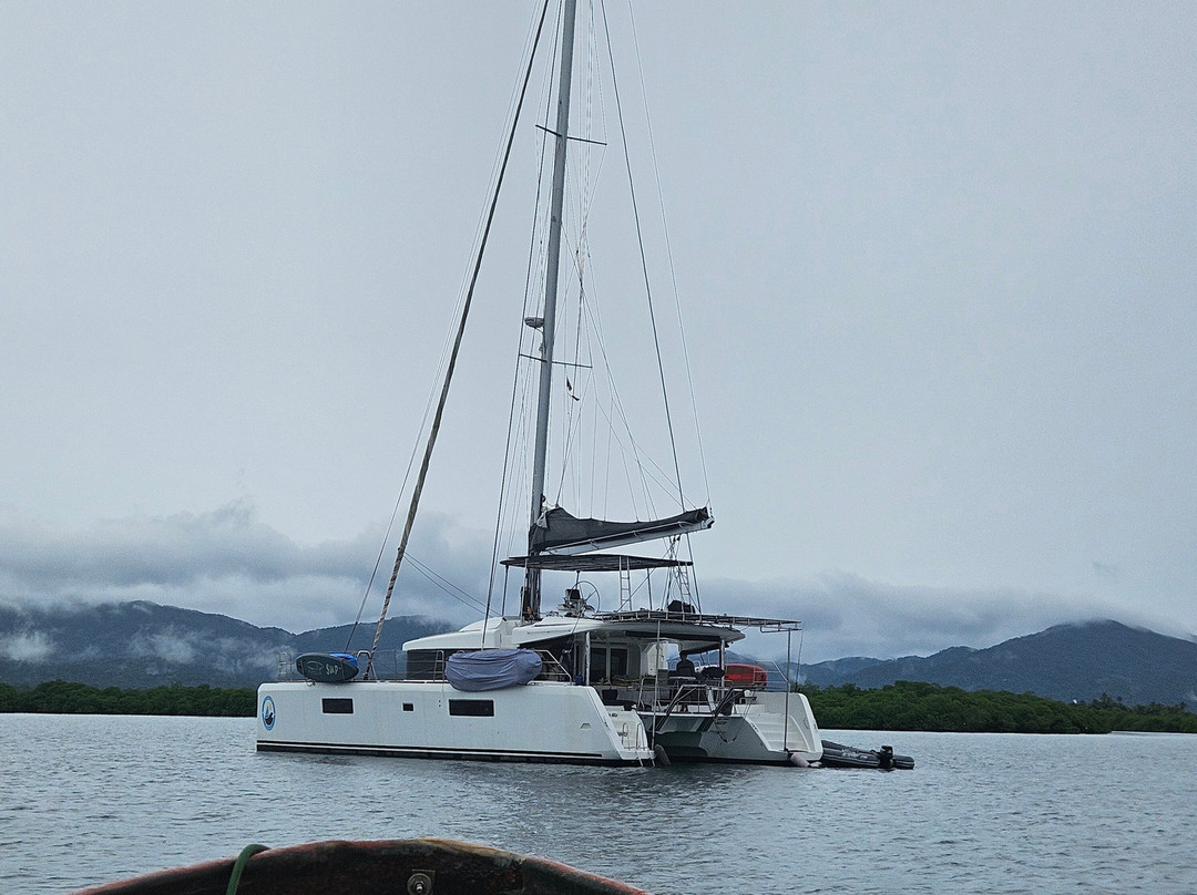 Catamaran Adventures San Blas-埃尔波韦尼尔必去景点