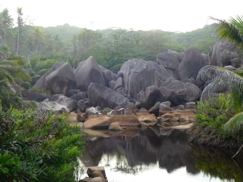 德阿让海滩-拉迪格岛必去景点