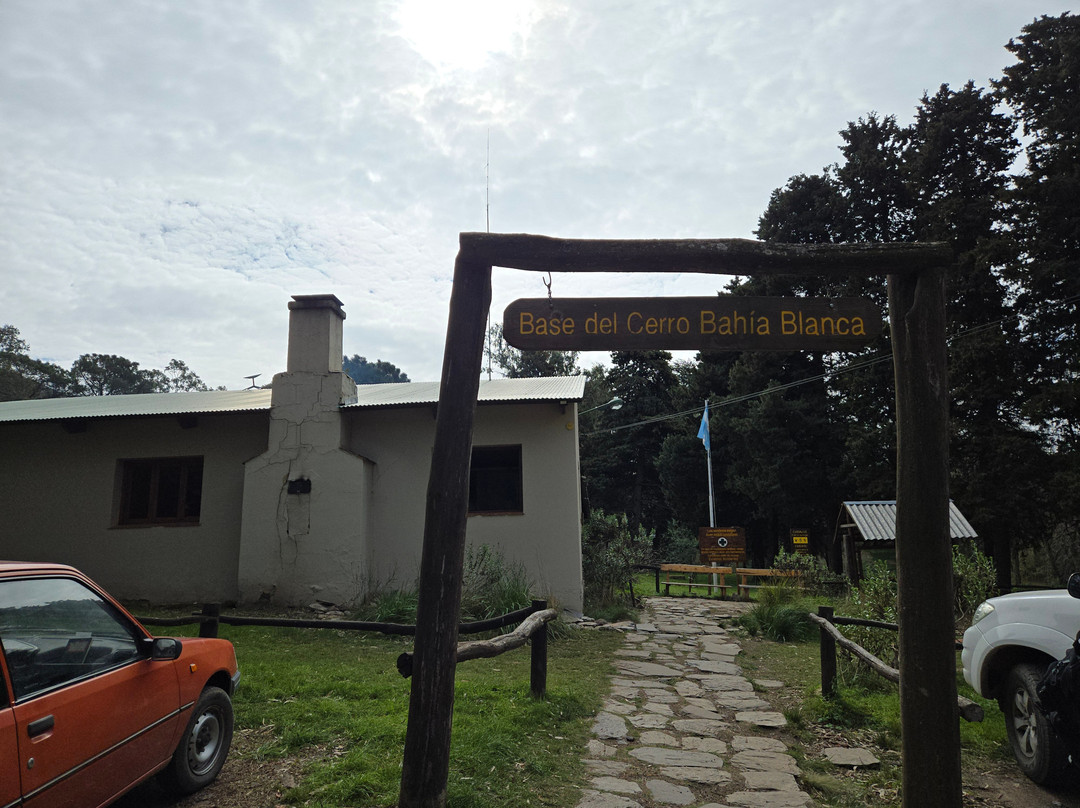 Ascenso al Cerro Bahia Blanca-本塔纳山脉必去景点