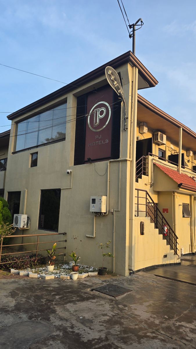 PJ酒店-旅行者