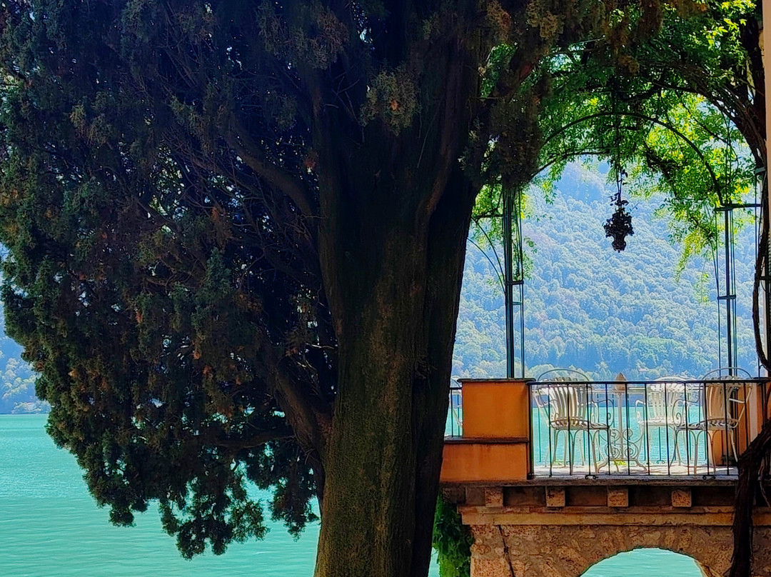 Villa Fogazzaro Roi-Valsolda必去景点