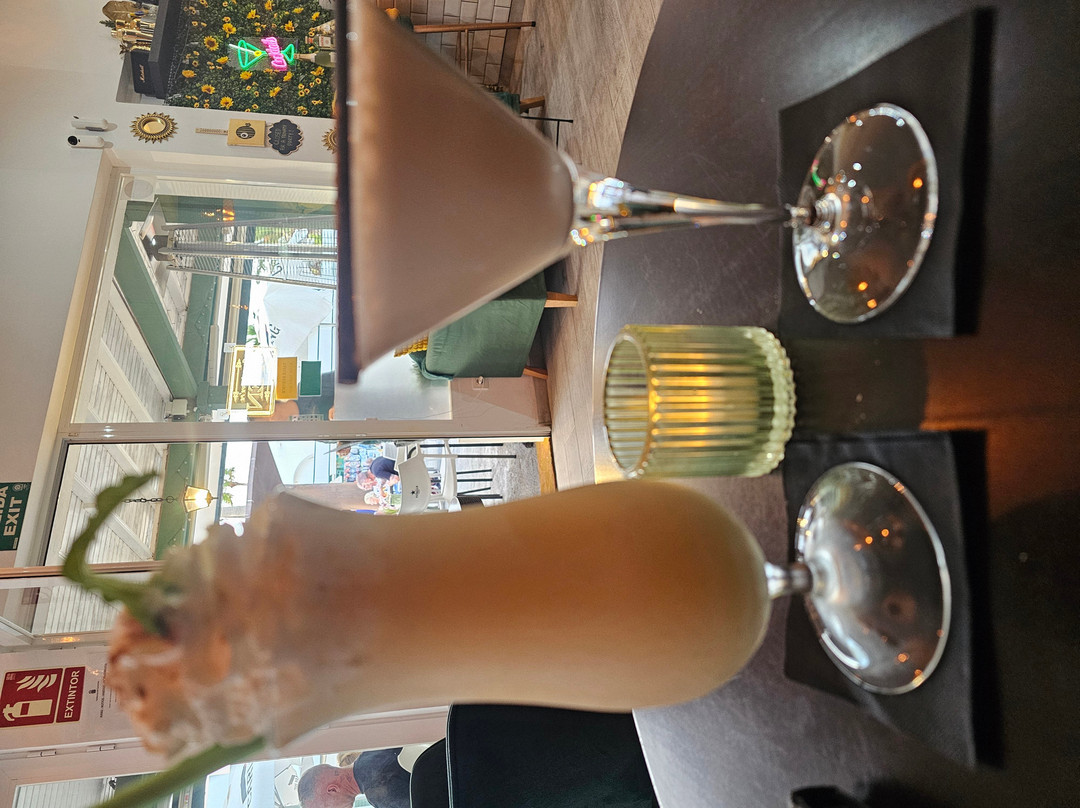 Cocktail Corner