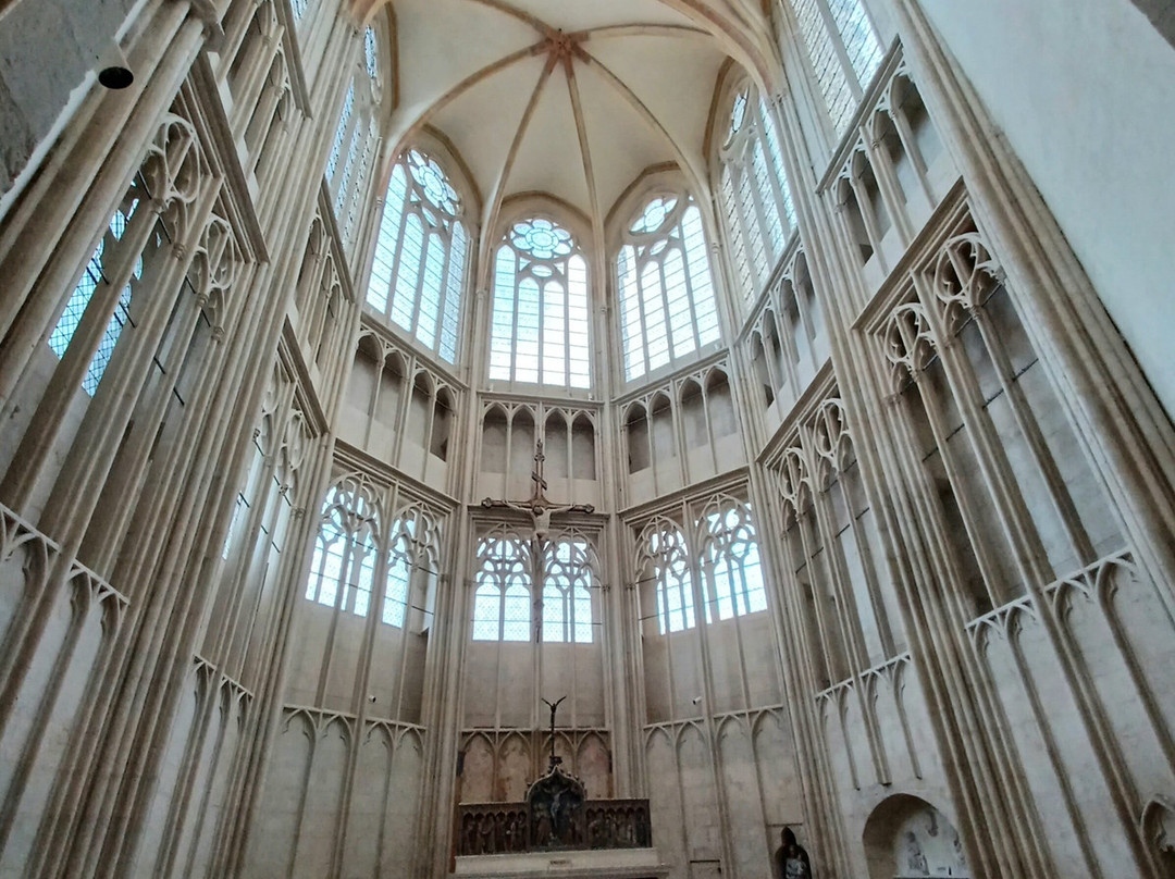 Prieuré de Saint-Thibault-en-Auxois-Vitteaux必去景点