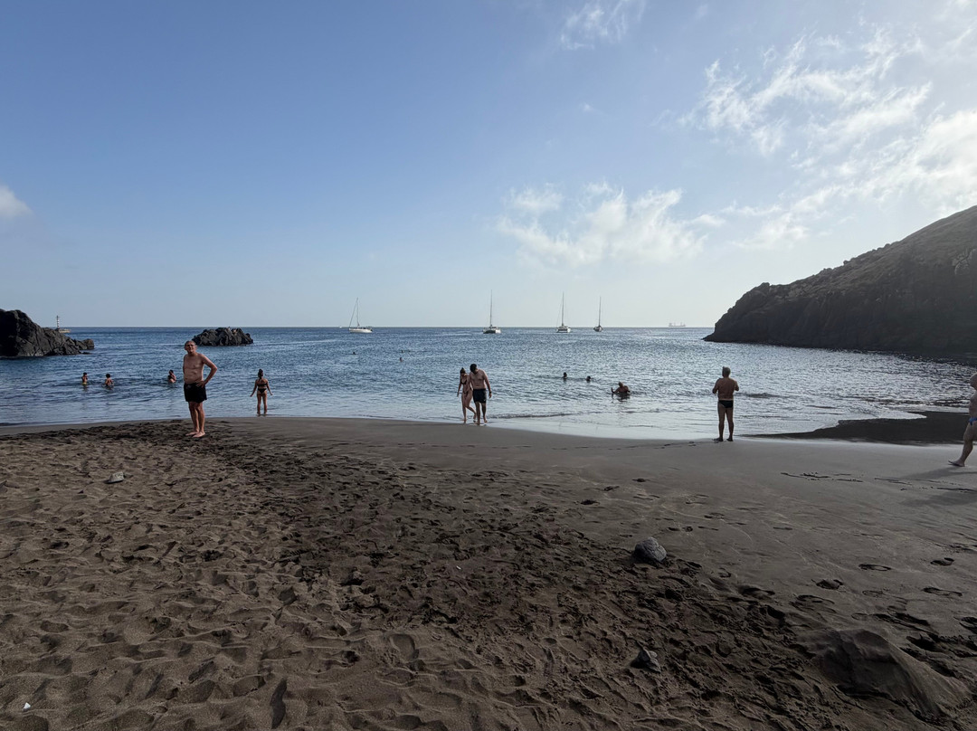 Prainha do Caniçal-卡尼卡尔必去景点