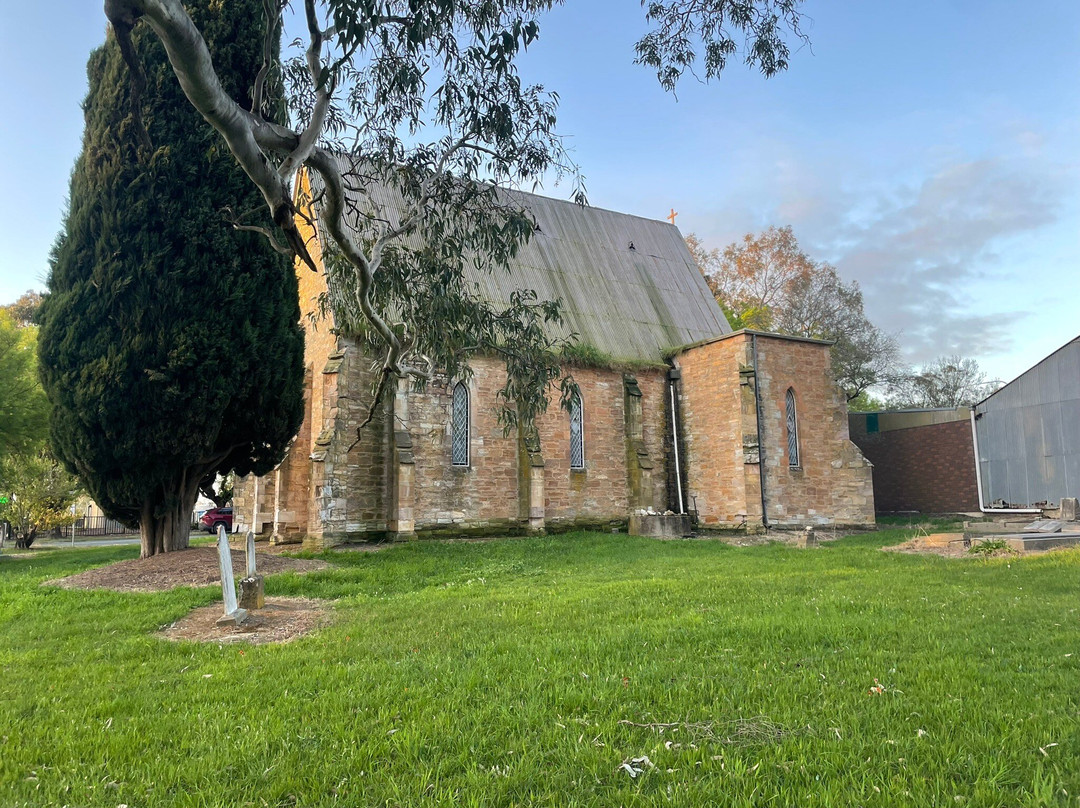 St George Anglican-Meadows必去景点