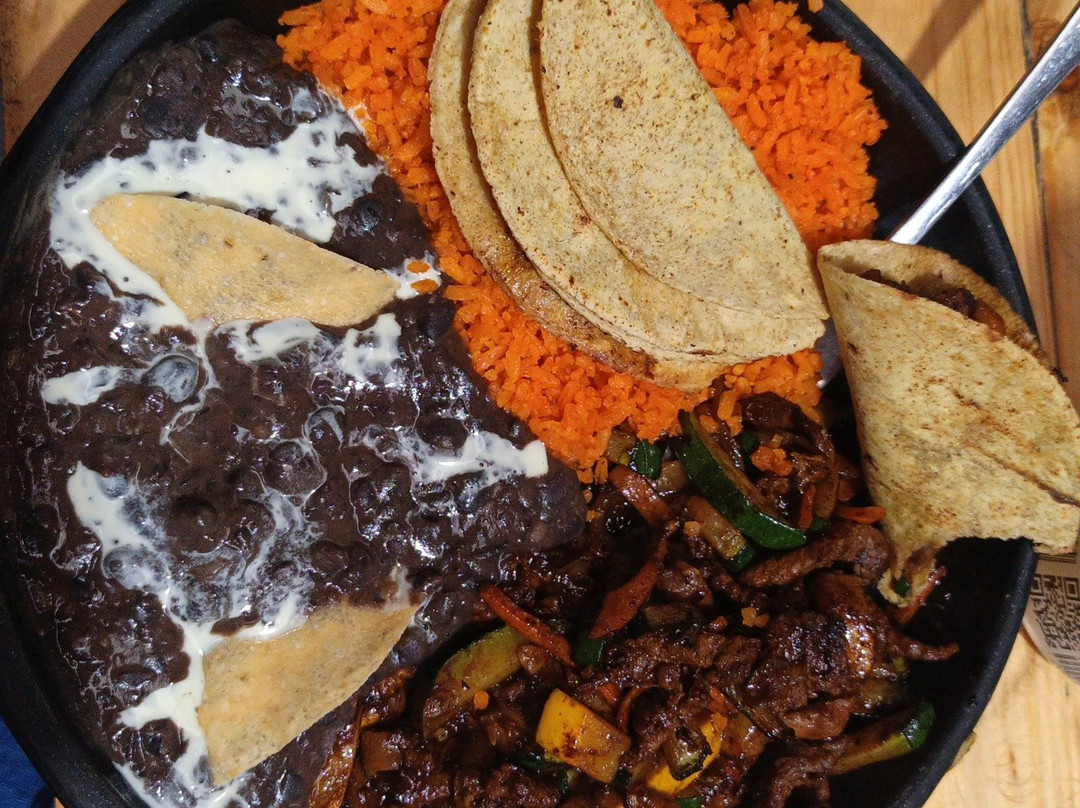 Xarape Restaurante Mexicano Temático Dosquebradas