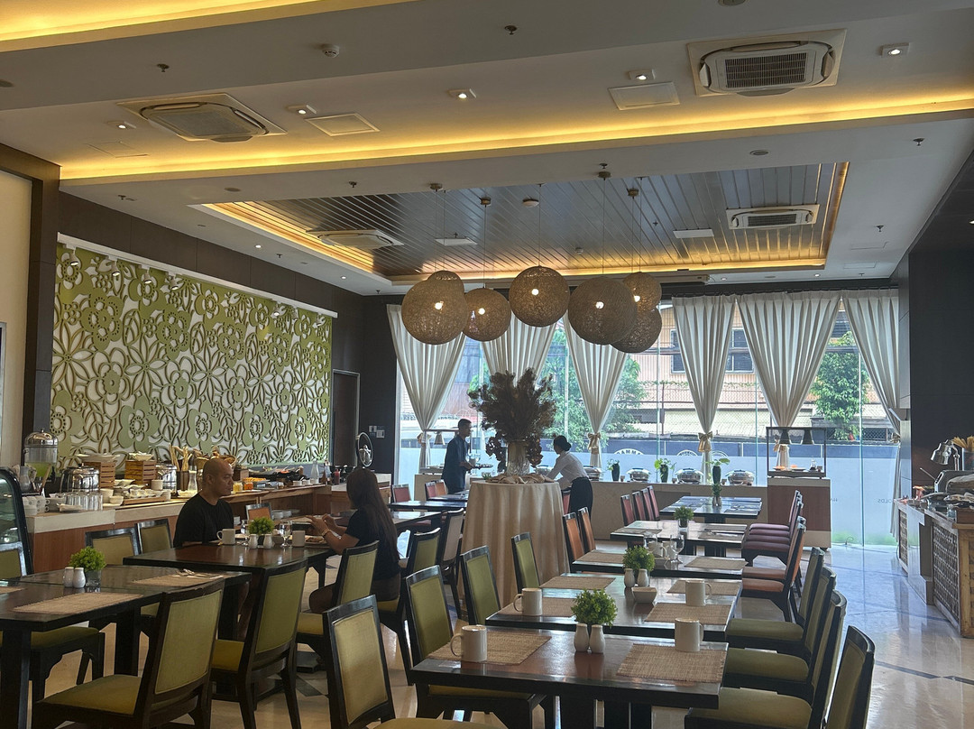 Harolds Hotel Cebu主图