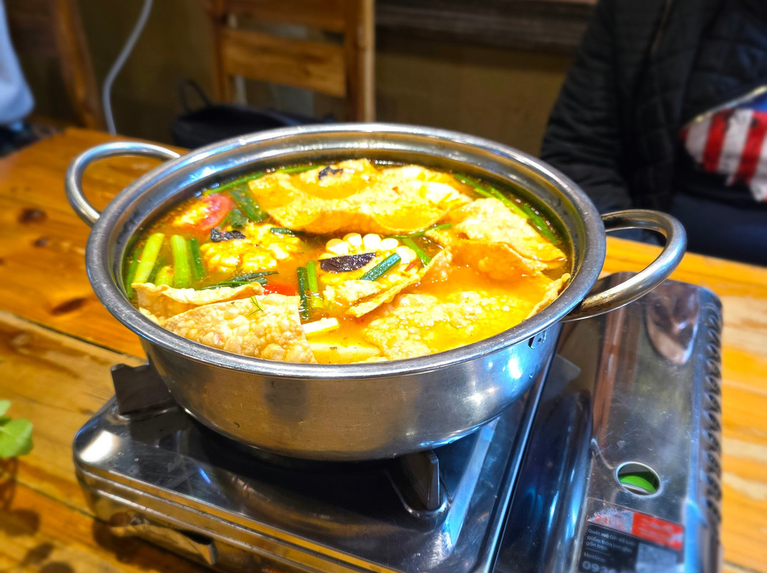 a phủ restaurant