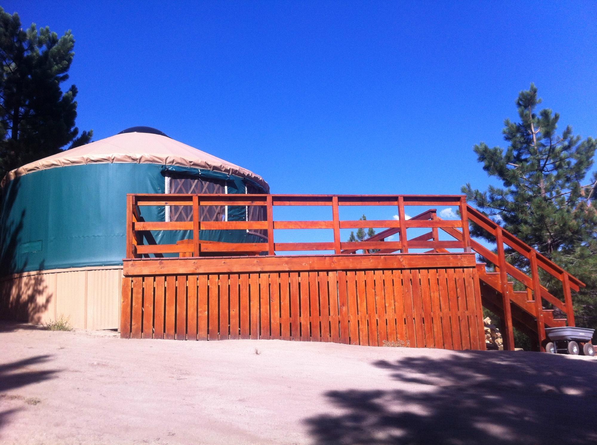 Elkhorn Yurt-客卧