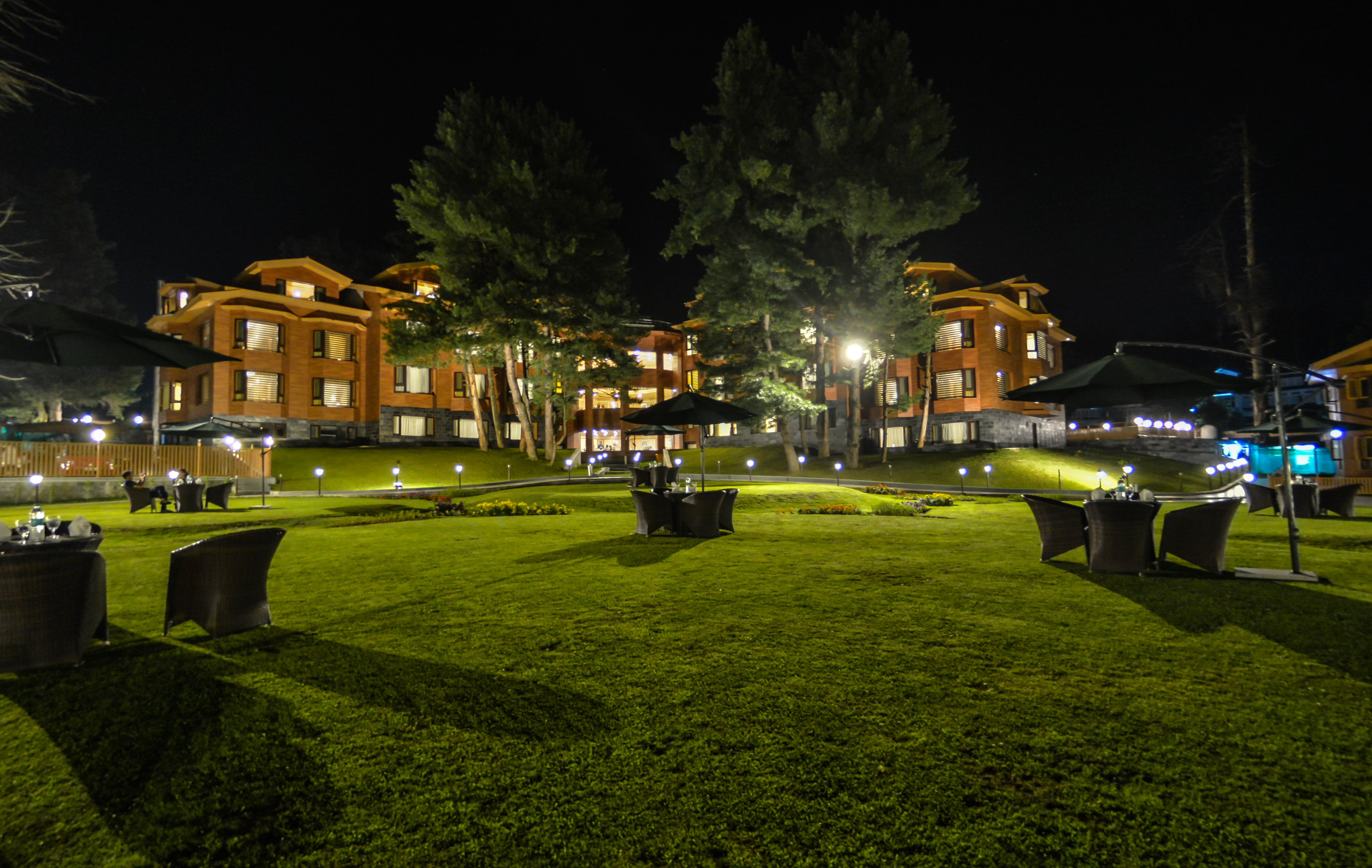 Royal Hillton Pahalgam-官方