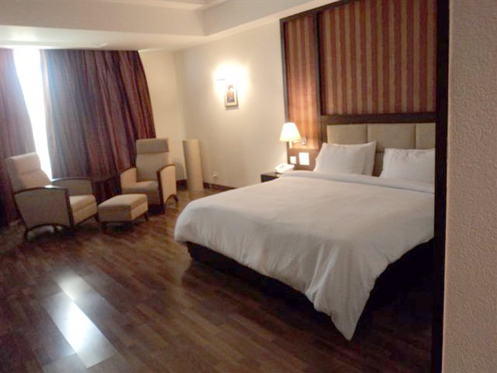 Legend Sarovar Portico, Baddi-官方