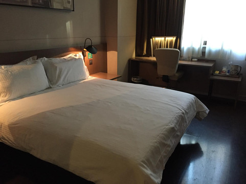 锦江之星品尚南京路步行街酒店主图