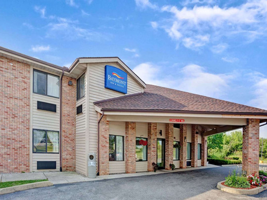 门罗贝蒙特旅馆套房酒店主图