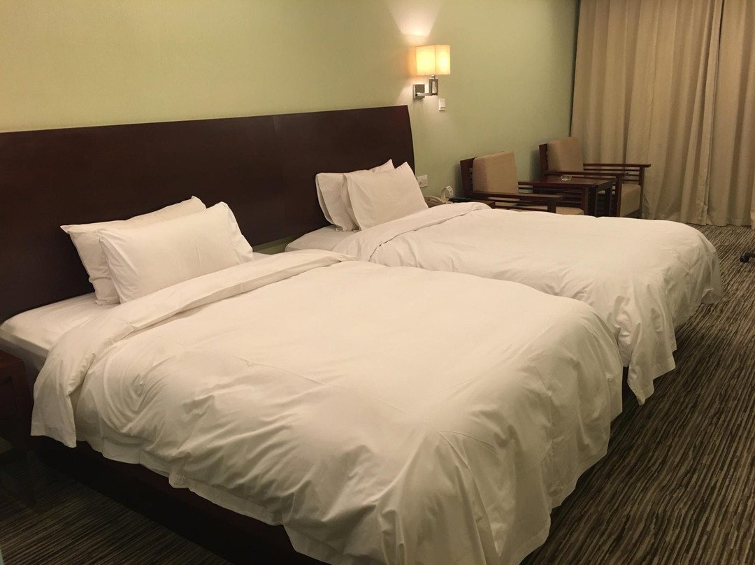 世贸君亭华丰酒店主图