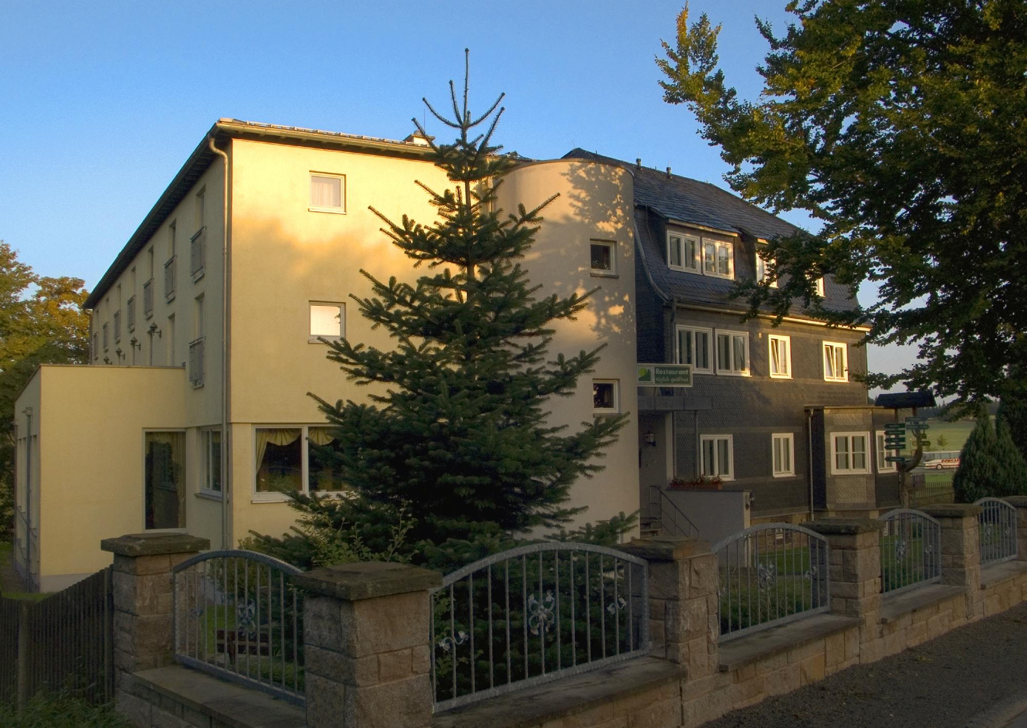 Hotel Haus Oberland-官方